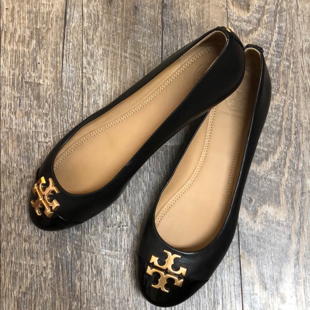 NWT Tory Burch Everly Flat size 7